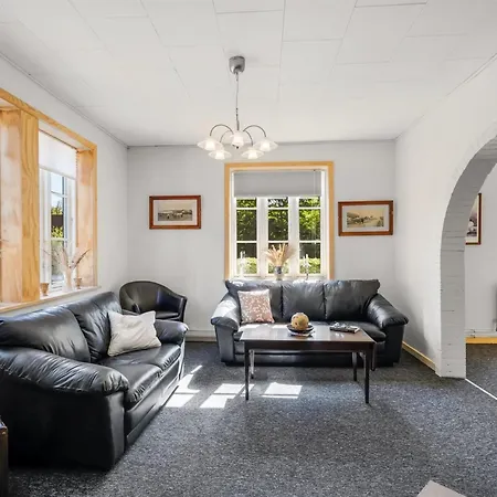 Casa de Férias Ejnarine - 600m To The Fjord By Interhome